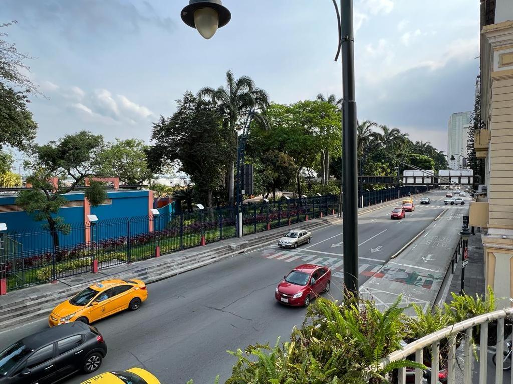 Hotel Perla Central Guayaquil Exterior foto